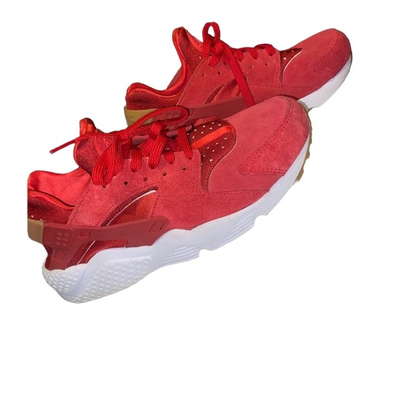 Nike Air Hurache Womens Size 8 like new condition, worn once nothing wrong - Picture 1 of 5